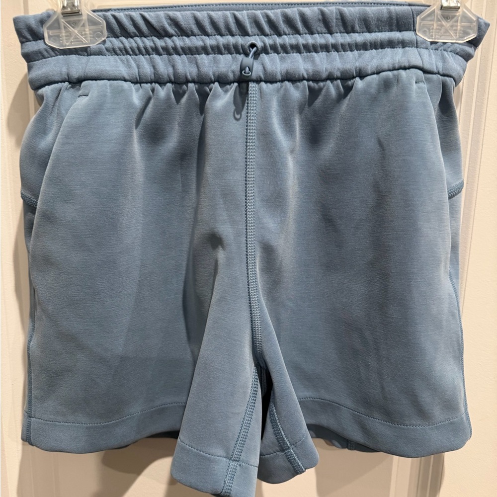 Lululemon Women's Blue Casual Shorts Size‎ 2 - Picture 8 of 10